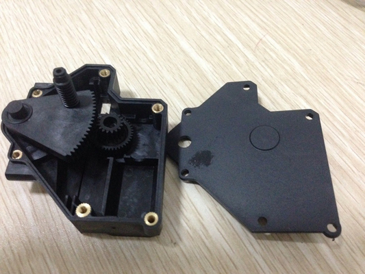 Bevel gear, Straing gear plastic injection mould (Auto Headlight adjustment gear box) supplier